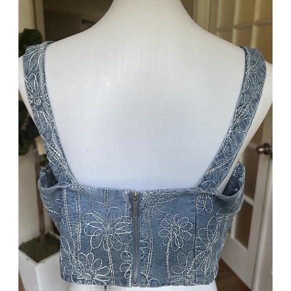 House of Harlow 1960 Blue Floral Embroidered Denim Crop Top Large Square Neck - Picture 6 of 12